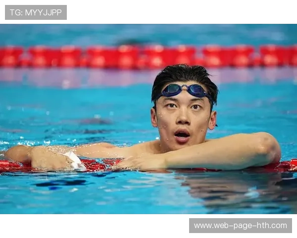 游泳混合泳冲刺最后五米疯狂提速