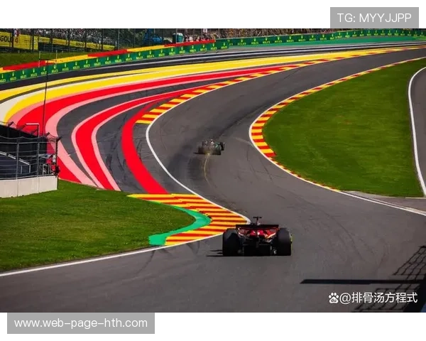 F1赛道惊心动魄:冠军争夺进入白热化 F1赛道惊心动魄:冠军争夺进入白热化