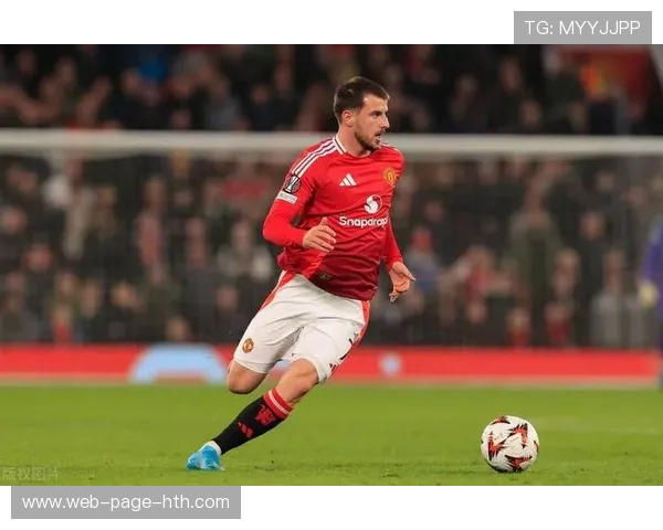 曼联若在体系上做出根本性改变,将更有竞争力 曼联若在体系上做出根本性改变,将更有竞争力