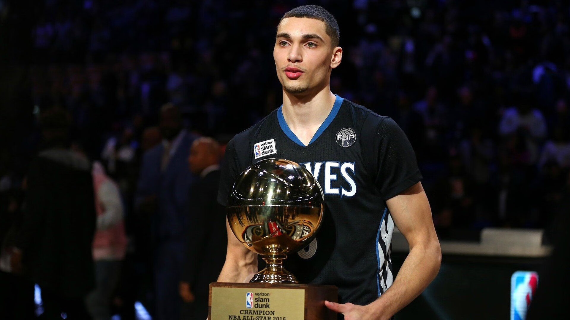 世界杯：葡萄牙托起年轻前锋拉莫斯 完成国家队帽子戏法首秀